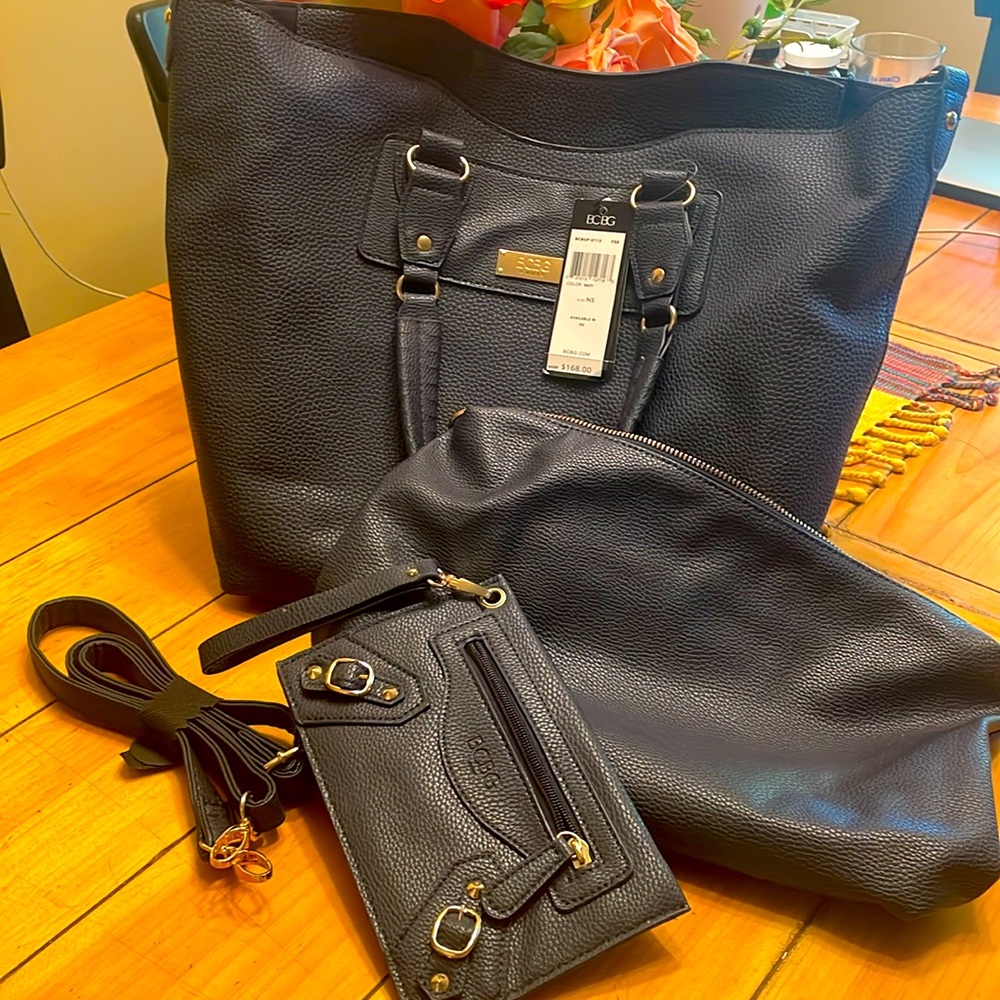 BCBG Navy Tote Set with Gold Accents Bundle and save!!